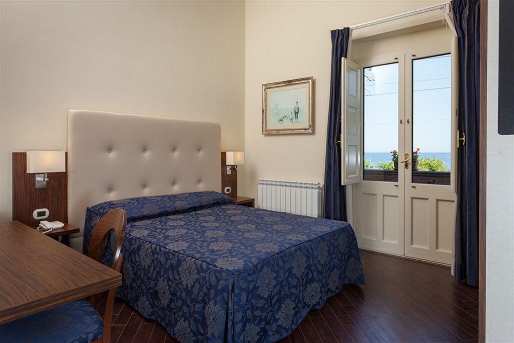 Borromeo Resort Taormina Esterno foto